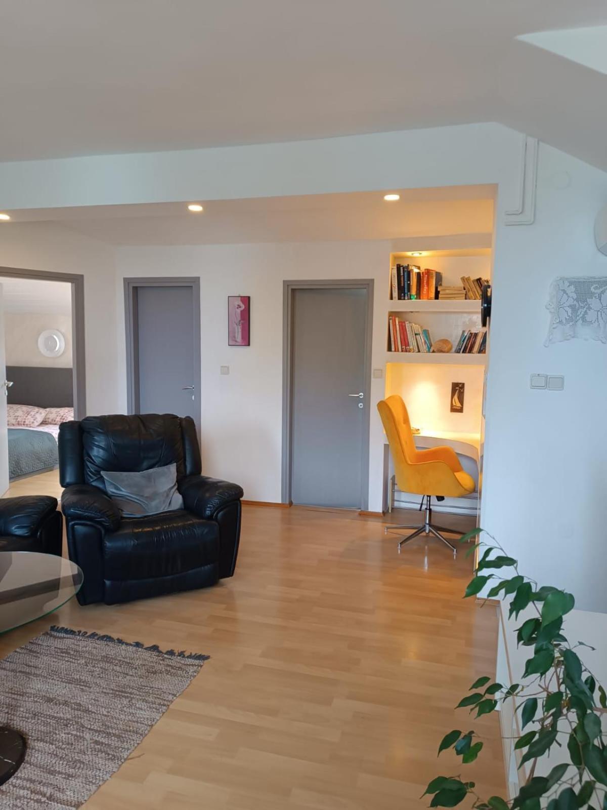 Apartments Stanislava Fažana Eksteriør bilde